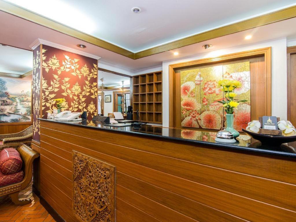 Chada Thai House Pattaya Exterior photo